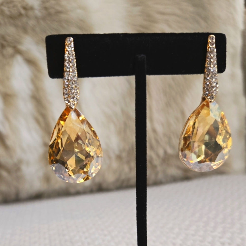 Topaz Gold Teardrop Rhinestone Stud Earrings